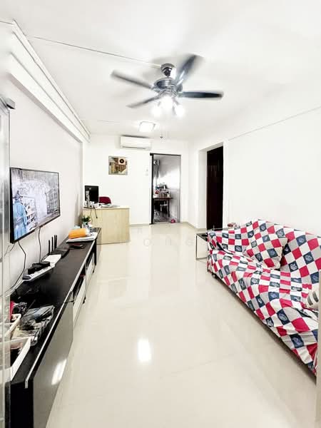 303 Clementi Avenue 4, 303 Clementi Avenue 4, Room Rental, 100 sqft, HDB Flat For Rent, by Darrell Wong, 25469569 - PropertyGuru.com.sg