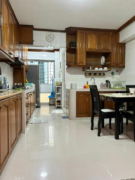 For Rent - 572 Pasir Ris Street 53
