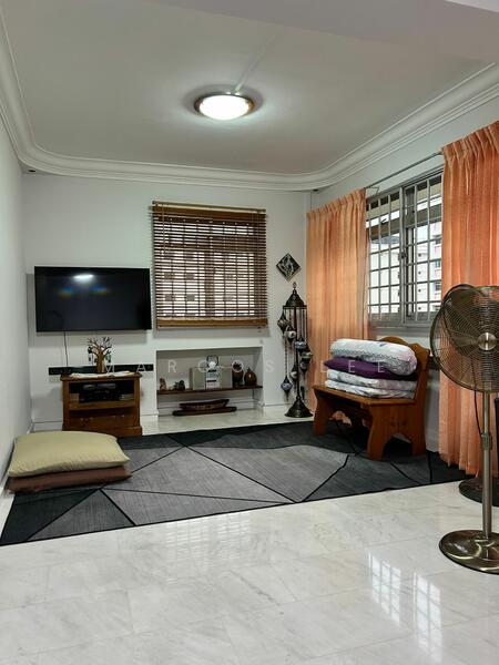For Rent - 572 Pasir Ris Street 53