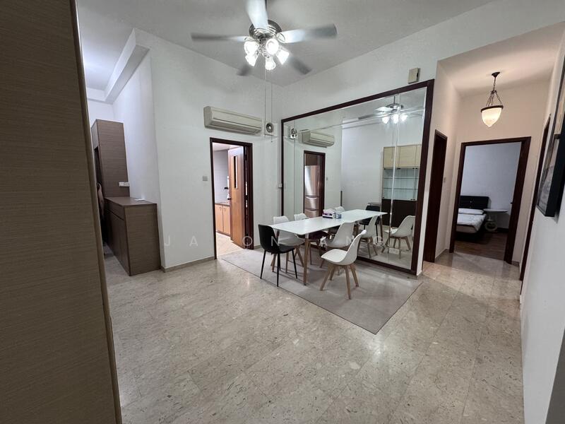 Spacious living and dining area