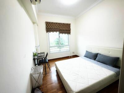 For Rent - Parkshore