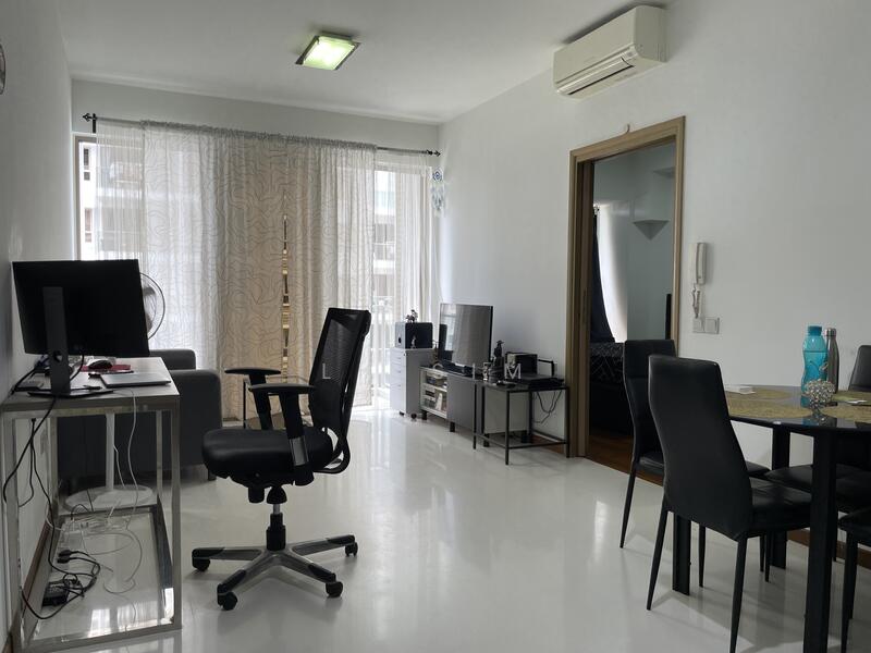 Waterfront Gold, 754 Bedok Reservoir Road, Bedok / Upper East Coast, 1 Bedroom, 581 sqft, Condominium For Sale, by LH Sim, 25471447 - PropertyGuru.com.sg