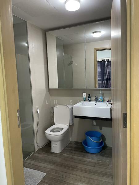 Waterfront Gold, 754 Bedok Reservoir Road, Bedok / Upper East Coast, 1 Bedroom, 581 sqft, Condominium For Sale, by LH Sim, 25471447 - PropertyGuru.com.sg