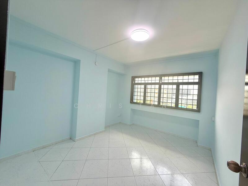 For Rent - 732 Tampines Street 71