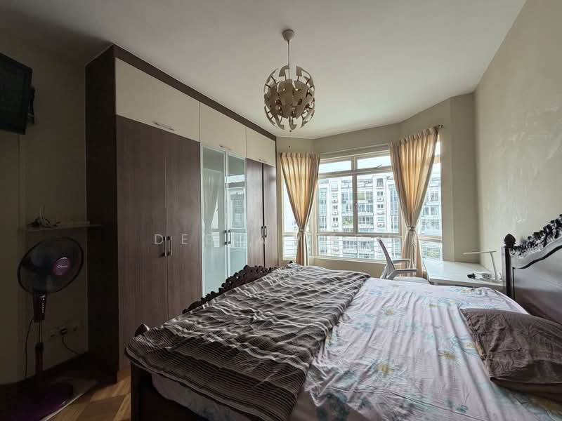 Hillington Green, 51 Hillview Avenue, Room Rental, 250 sqft, Condominium For Rent, by Debra Teoh, 25472192 - PropertyGuru.com.sg