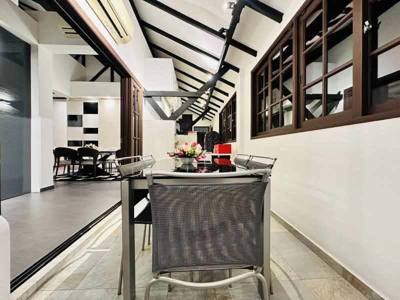 Tastefully Renovated Detached in Jalan Kechubong, Jalan Kechubong, Gerald Drive, Gerald Crescent, 5 Bedrooms, 2,400 sqft, Detached House For Rent, by Vicole Lim, 25472307 - PropertyGuru.com.sg
