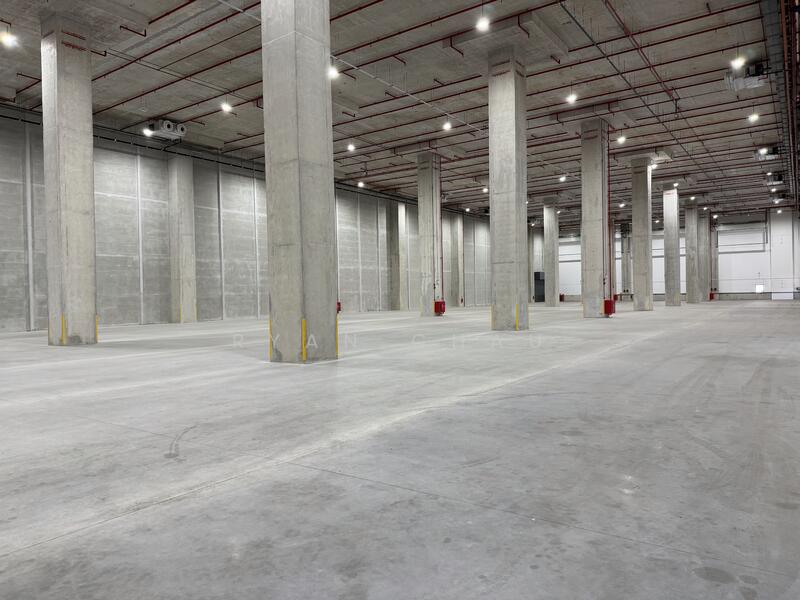 Air Con | 11m Clear | 6 Bays @ Jurong, Gul Area, Boon Lay / Jurong / Tuas, 55,000 sqft, Warehouse For Rent, by Ryan Chau, 25472374 - CommercialGuru.com.sg