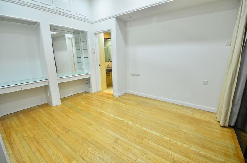 Regency Park, 11 Nathan Road, Tanglin / Holland / Bukit Timah, 4 Bedrooms, 3,650 sqft, Condominium For Rent, by Ivan Chee 徐梓翔, 25472426 - PropertyGuru.com.sg