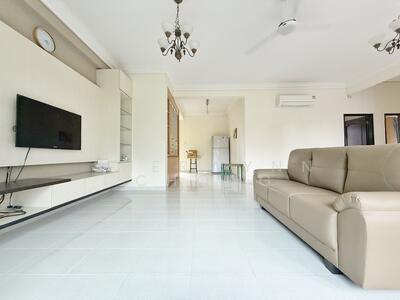 For Rent - United Mansion