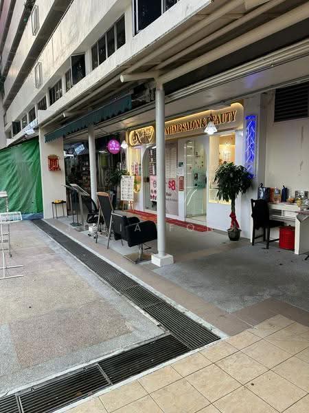 2 Jalan Bukit Merah, 2 Jalan Bukit Merah, Alexandra / Commonwealth, 650 sqft, Shop / Shophouse For Rent, by Julia Fong, 25473003 - CommercialGuru.com.sg