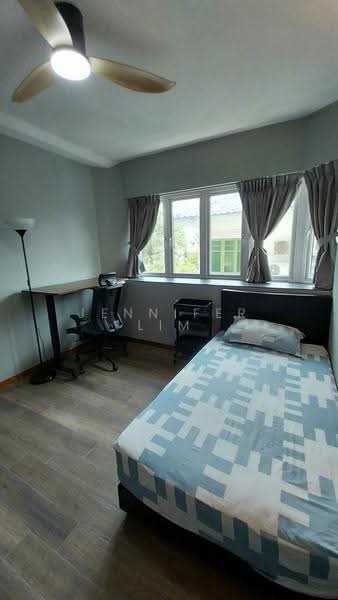 Crystal Dew, 10 Geylang East Avenue 1, Eunos / Geylang / Paya Lebar, Room Rental, 150 sqft, Condominium For Rent, by Jennifer Lim, 25473080 - Bedroom - PropertyGuru.com.sg