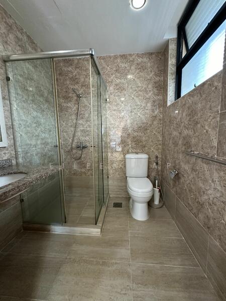 Co-Living Master BR @ Jalan Lapang, , 1 Bedroom, 335 sqft, Terraced House For Rent, by Eileen Yap, 25473393 - PropertyGuru.com.sg