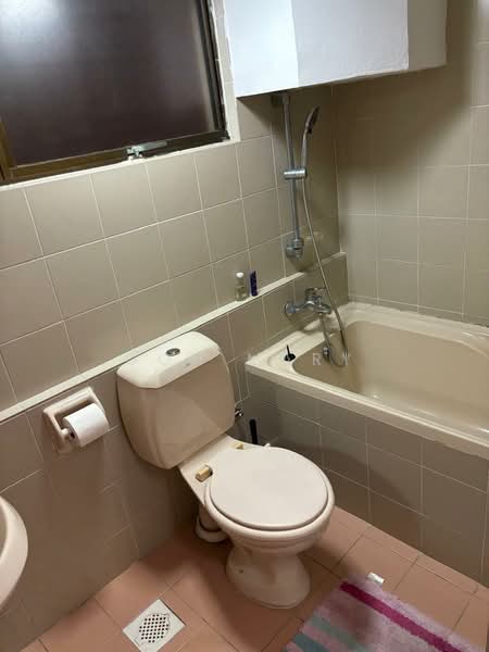 Island View, 38C Jalan Mat Jambol, 4 Bedrooms, 3,239 sqft, Condominium For Sale, by Goh Mary, 25473450 - PropertyGuru.com.sg