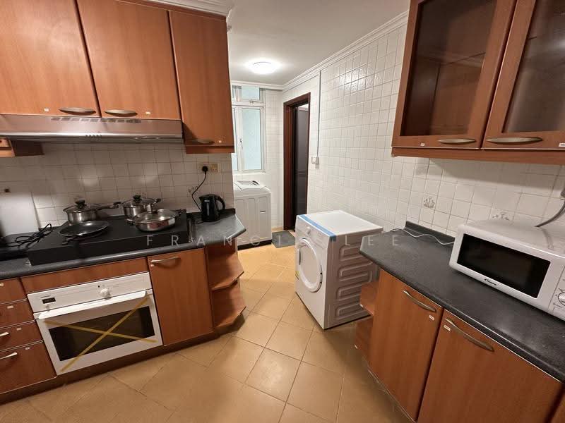 The Sierra, 80 Mount Sinai Drive, Tanglin / Holland / Bukit Timah, Room Rental, 120 sqft, Condominium For Rent, by Francis Lee, 25473815 - PropertyGuru.com.sg
