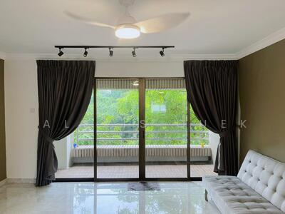 For Sale - Sixth Avenue Centre