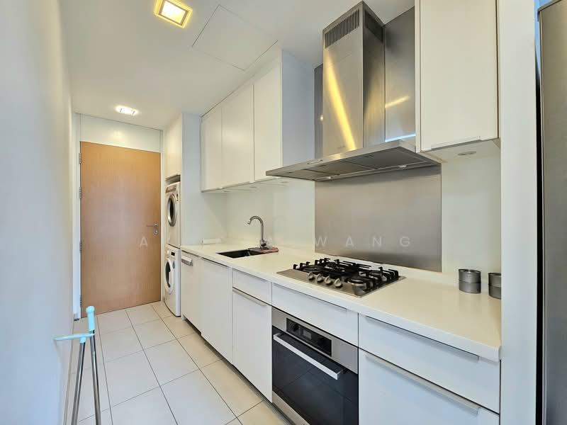 Trilight, 7 Newton Road, 2 Bedrooms, 1,087 sqft, Condominium For Rent, by Alycia Wang, 25474213 - PropertyGuru.com.sg