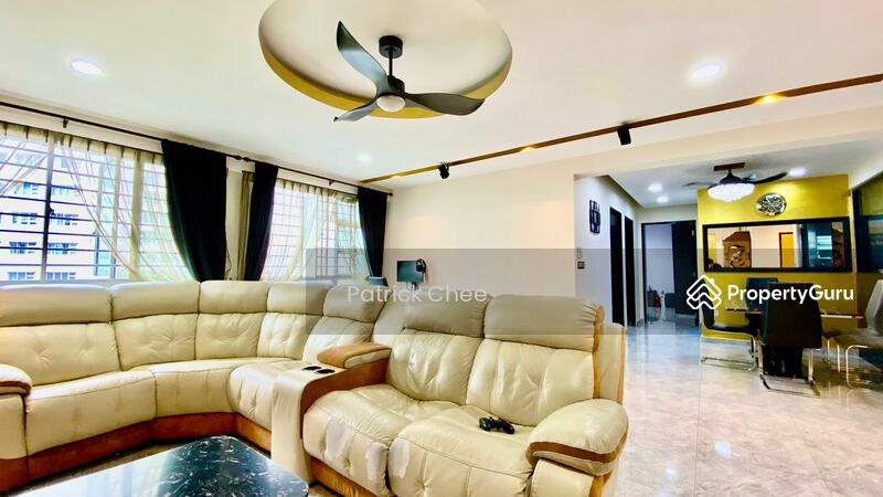 For Sale - 216A Boon Lay View