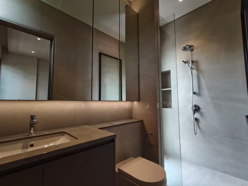 Freehold Semi-Detached near Watten Estate, Hillcrest Road, 5 Bedrooms, 6,700 sqft, Semi-Detached House For Sale, by Marisa Jeo, 25474861 - PropertyGuru.com.sg