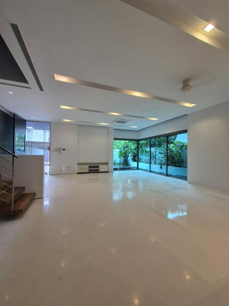 For Sale - Moonbeam Mt Sinai Semi D 1km Henry Park ☎️ 8321.8433