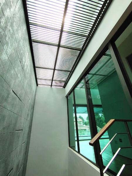 Holland Semi D CHEAP!! 1km Henry Park ☎️ 8321.8433, , 8 Bedrooms, 4,500 sqft, Semi-Detached House For Sale, by Yee Wei Ng, 25474926 - PropertyGuru.com.sg