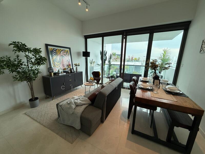 For Sale - 8 Saint Thomas