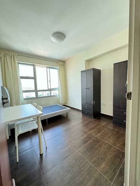 For Rent - 50 Commonwealth Drive