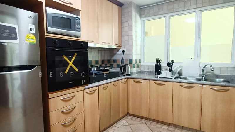 Emerald Garden, 33 Club Street, Room Rental, 100 sqft, Condominium For Rent, by Bespoke Habitat Pte Ltd, 25475469 - 01-15 KITCHEN - PropertyGuru.com.sg