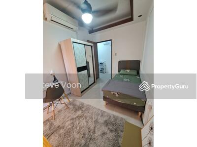 For Rent - Elias Green