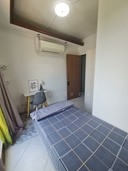 For Rent - Elias Green