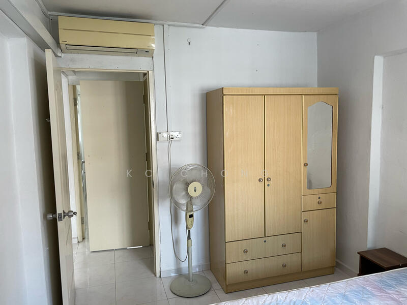 320 Clementi Avenue 4, 320 Clementi Avenue 4, 2 Bedrooms, 721 sqft, HDB Flat For Rent, by KC Chong, 25475535 - PropertyGuru.com.sg