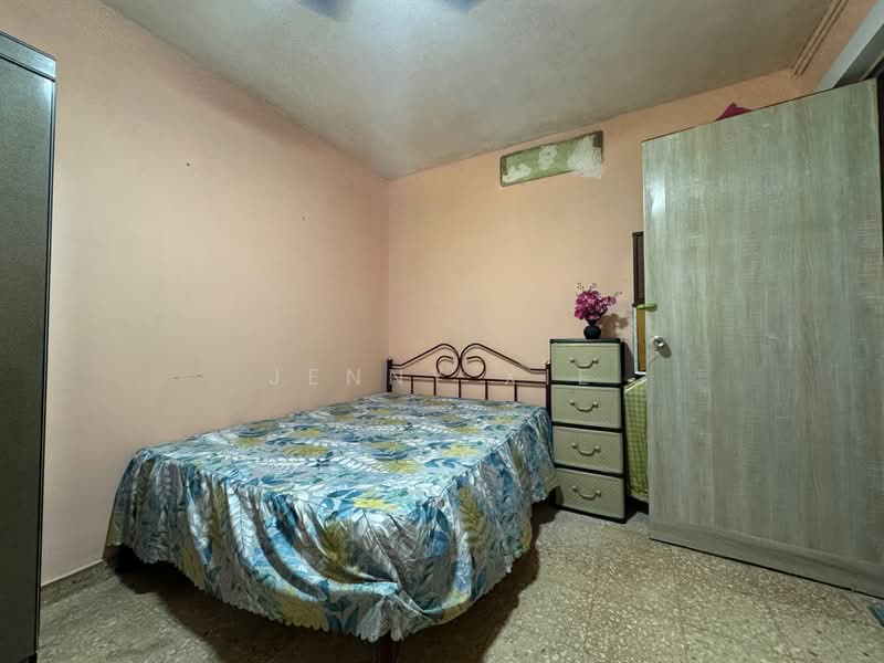 127 Bukit Batok West Avenue 6, 127 Bukit Batok West Avenue 6, Room Rental, 100 sqft, HDB Flat For Rent, by Jenny Xie 謝鎂鍾, 25475774 - PropertyGuru.com.sg