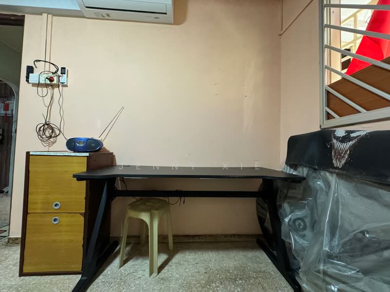 127 Bukit Batok West Avenue 6, 127 Bukit Batok West Avenue 6, Room Rental, 100 sqft, HDB Flat For Rent, by Jenny Xie 謝鎂鍾, 25475774 - PropertyGuru.com.sg
