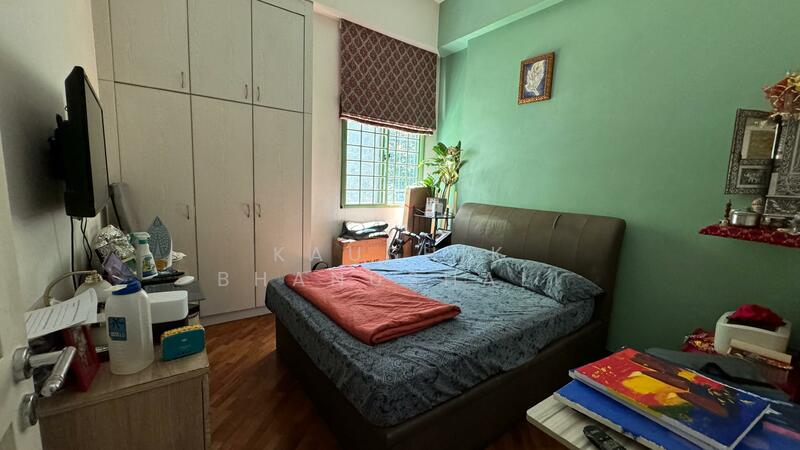 Tanglin Regency, 383 Tanglin Road, Tanglin / Holland / Bukit Timah, 3 Bedrooms, 1,259 sqft, Condominium For Sale, by Kaushik Bhanushali, 25476830 - PropertyGuru.com.sg