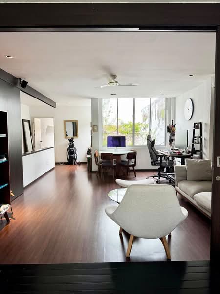 Changi Road, , 1 Bedroom, 1,100 sqft, Walk-up Apartment For Rent, by Eunice Tan, 25477431 - PropertyGuru.com.sg