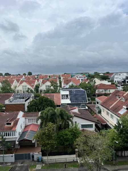 For Rent - 4 Queen's Road