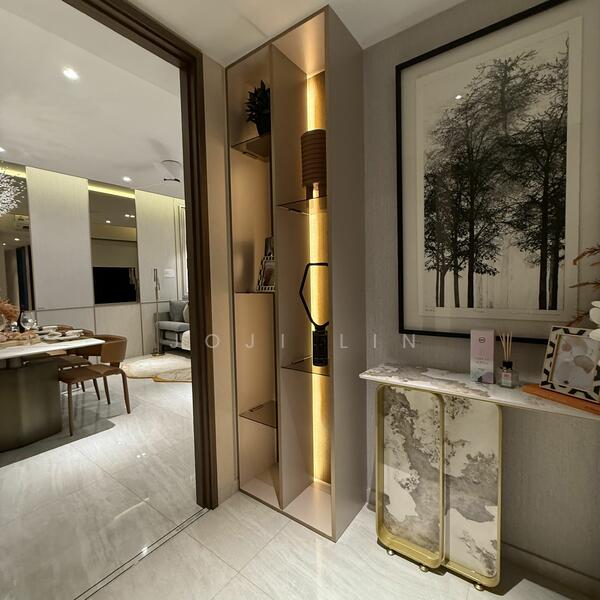 For Sale - Grand Dunman
