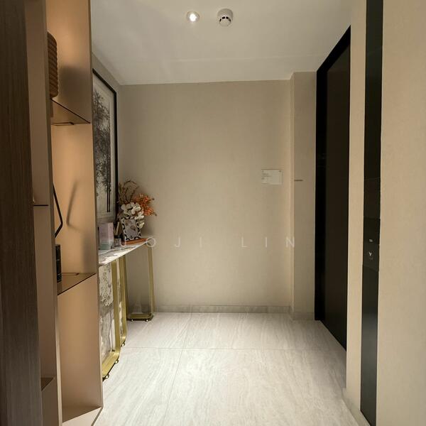 For Sale - Grand Dunman