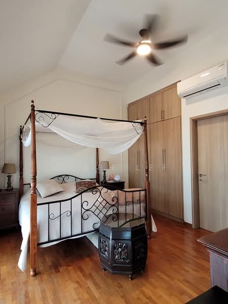 Varsity Park Condominium, 24 West Coast Road, 3 Bedrooms, 2,207 sqft, Condominium For Rent, by Clare Lee, 25478306 - PropertyGuru.com.sg