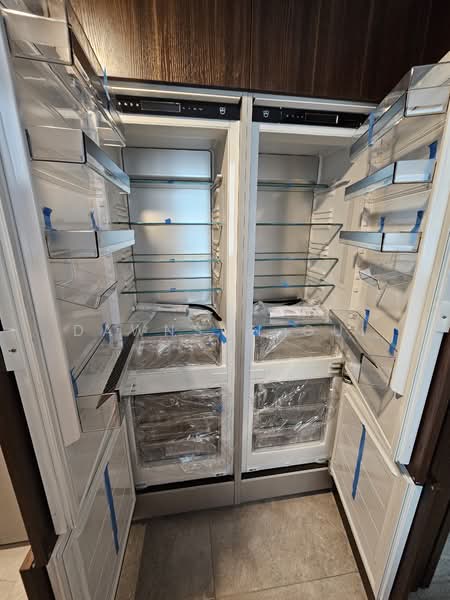 One Pearl Bank Condominium For Sale at S$ 4,180,000 | PropertyGuru Singapore