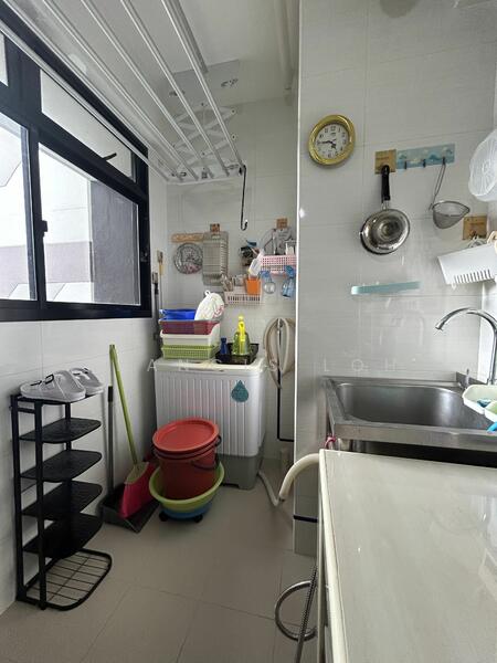 For Rent - 116A Canberra Crescent