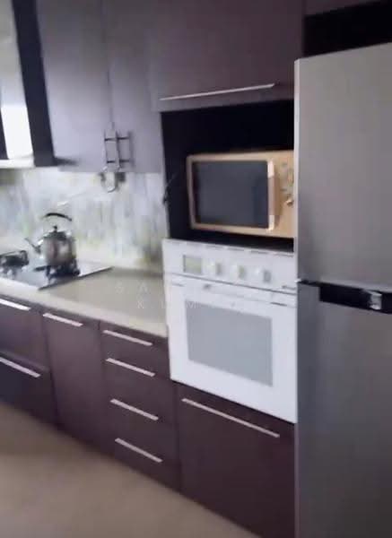 532 Bedok North Street 3, 532 Bedok North Street 3, Bedok / Upper East Coast, 2 Bedrooms, 800 sqft, HDB Flat For Rent, by Sanjeev Kumar, 25479617 - Kitchen - PropertyGuru.com.sg