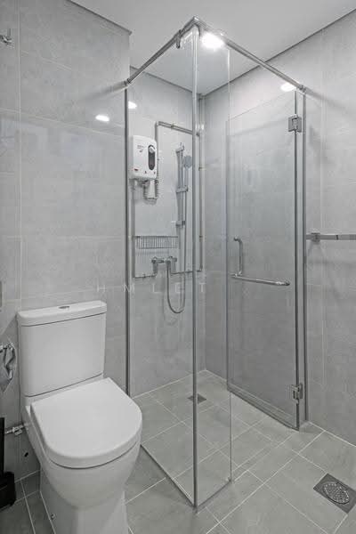 Hmlet Hamilton, 16 Hamilton Rd, Farrer Park / Serangoon Rd, 2 Bedrooms, 490 sqft, Apartment For Rent, by Jess Tan, 25479797 - Bathroom - PropertyGuru.com.sg