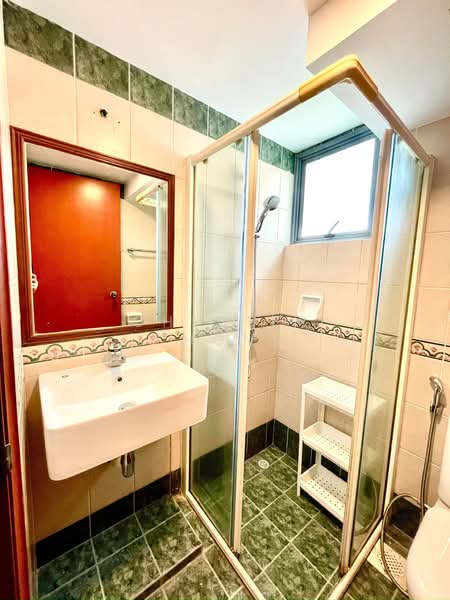 Aquarius By The Park, 1 Bedok Reservoir View, Room Rental, 120 sqft, Condominium For Rent, by Chester Chong, 25480064 - PropertyGuru.com.sg