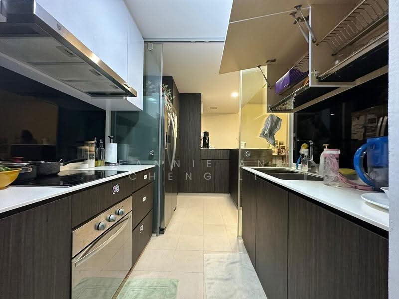 Amaninda, 329A Thomson Road, Newton / Novena, 3 Bedrooms, 1,281 sqft, Condominium For Rent, by Jeannie Ang Cheng Li, 25480410 - PropertyGuru.com.sg
