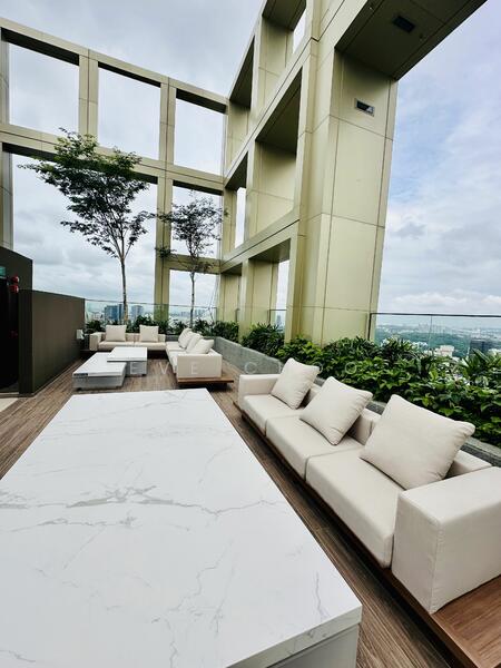 Irwell Hill Residences, 2 Irwell Hill, 4 Bedrooms, 1,582 sqft, Condominium For Rent, by Eve Choo, 25480641 - PropertyGuru.com.sg