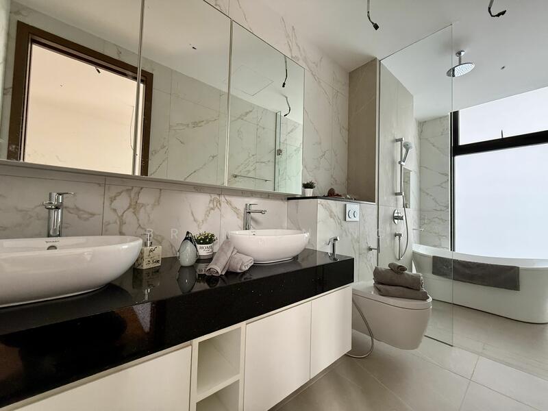 For Sale - ⭐️⭐️LANDED7772 @ BRAND NEW SEMI D NEAR DAKOTA MRT