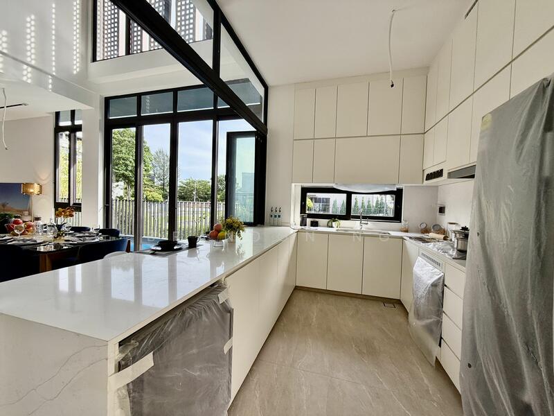 For Sale - ⭐️⭐️LANDED7772 @ BRAND NEW SEMI D NEAR DAKOTA MRT