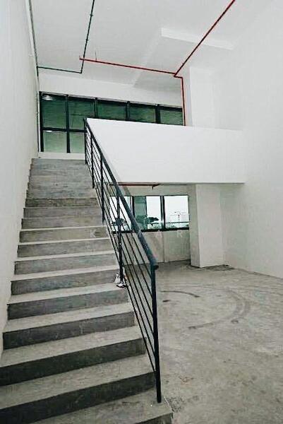 Oxley BizHub, 65 Ubi Road 1, 1,410 sqft, Light Industrial (B1) For Sale, by Arun Kumar, 25481348 - CommercialGuru.com.sg