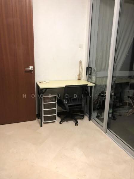 8 @ Mount Sophia, 10 Mount Sophia, Orchard / River Valley, Room Rental, 200 sqft, Condominium For Rent, by Nooruddin S G, 25481606 - PropertyGuru.com.sg