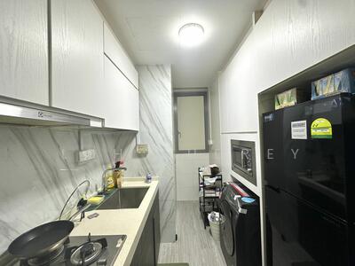 For Sale - Skies Miltonia